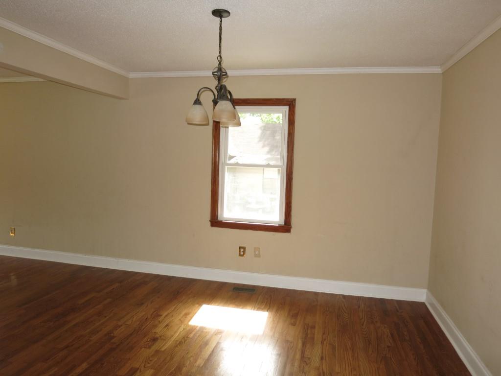 7 Whiteway Dr, Rome, GA 30165 photo 4