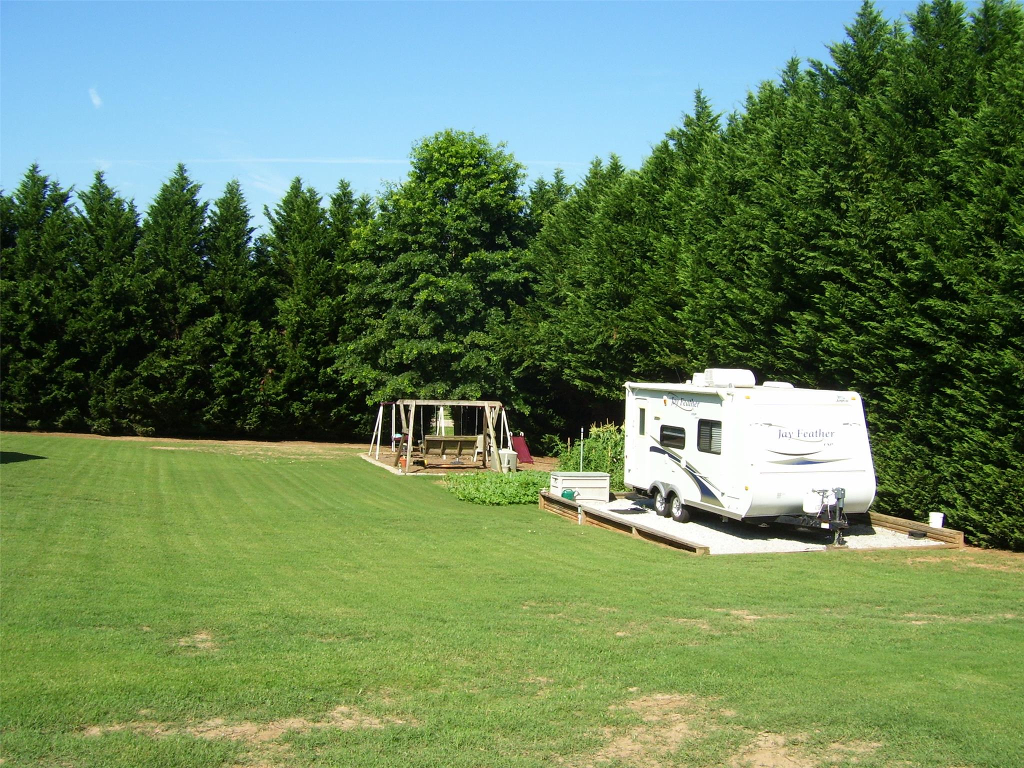433 Raymond Dr, Winder, GA 30680 photo 19