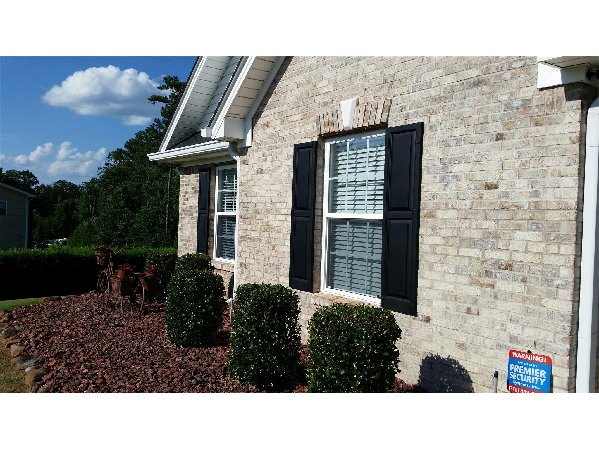25 Clearbrook Ct, Covington, GA 30016 photo 3