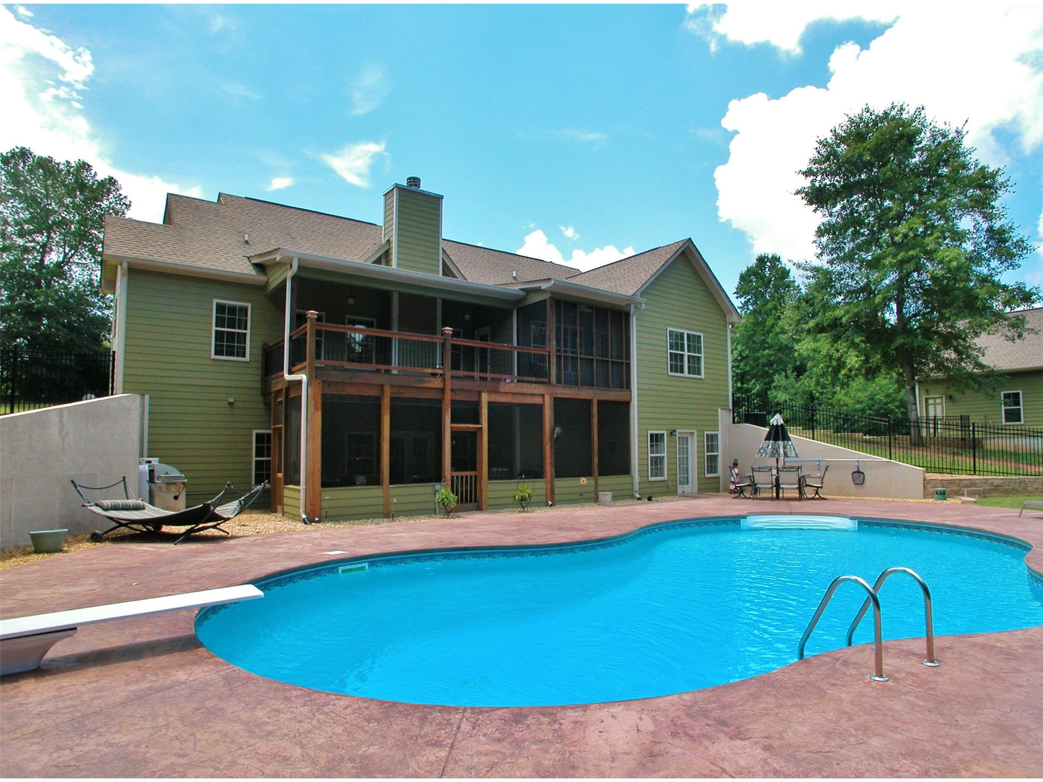 4080 Sutton Rd, Gainesville, GA 30506 photo 2