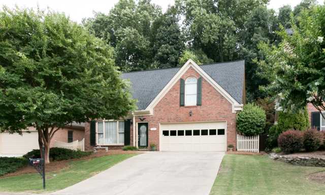 4564 Driftwater Rd, Duluth, GA 30096 photo 1