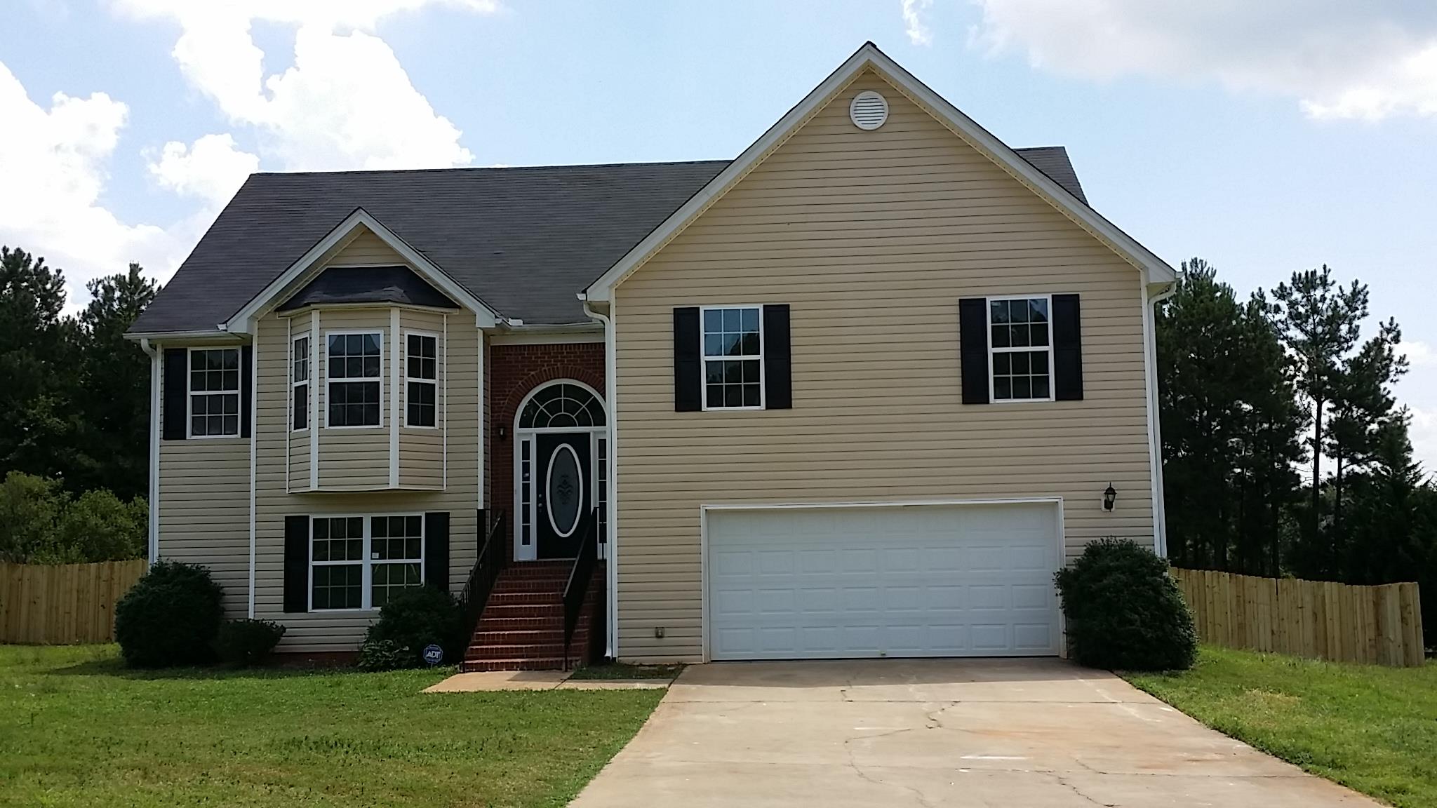 180 Trelawney Dr, Covington, GA 30016 photo 1