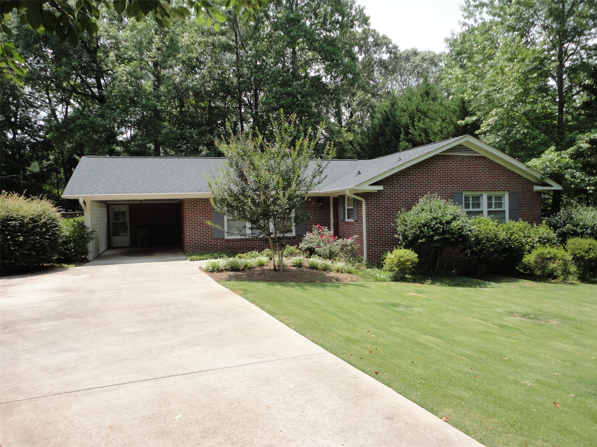 505 Pineview Ter, Lagrange, GA 30240 photo 1