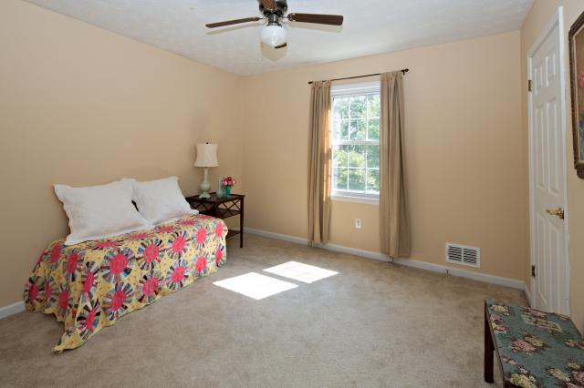 4095 Dollar Cir, Suwanee, GA 30024 photo 10