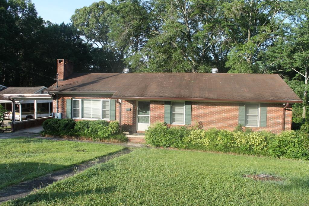 310 Cherokee Dr, Toccoa, GA 30577 photo 18