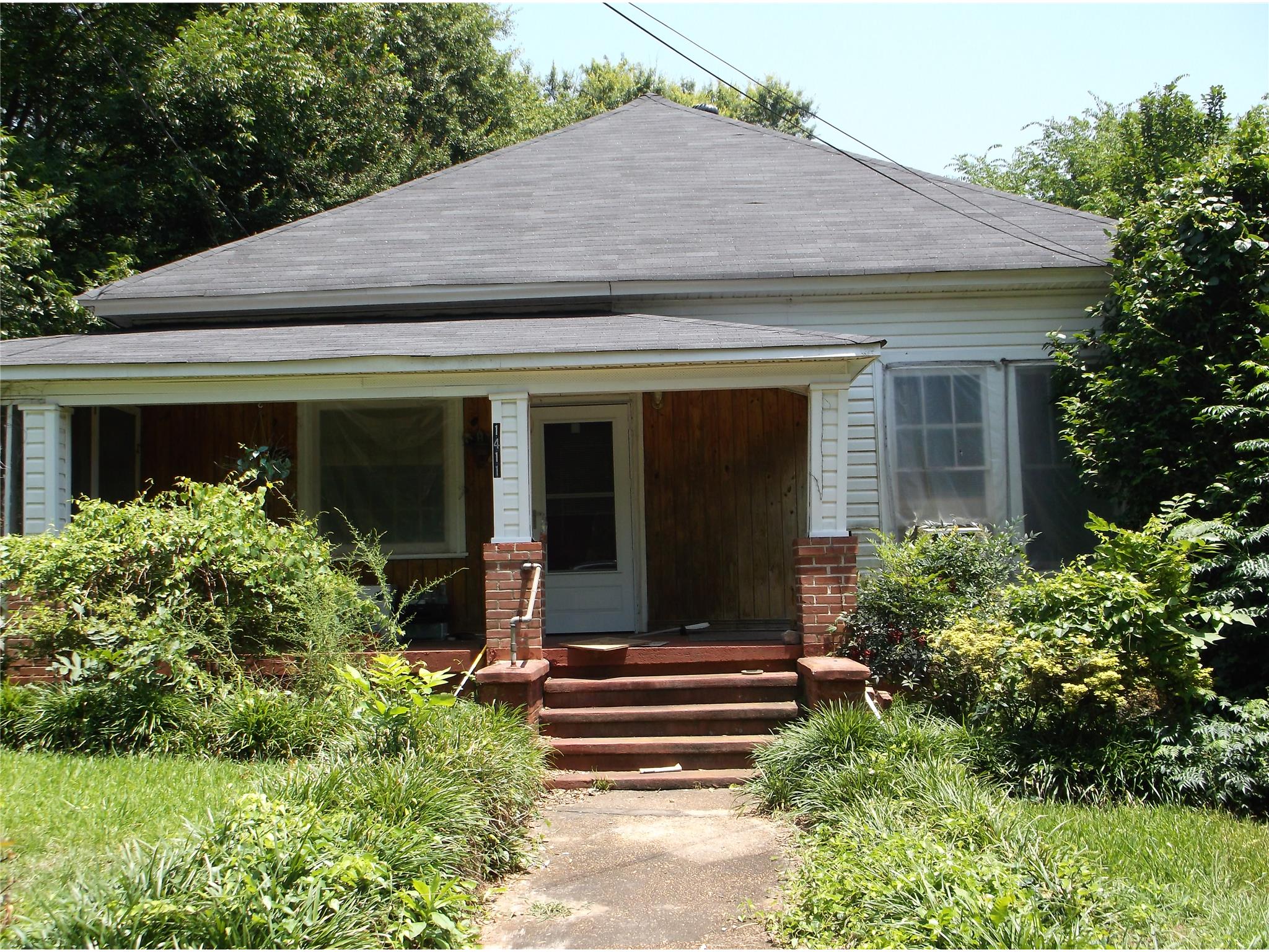 1411 Elm St, Lagrange, GA 30240 photo 1