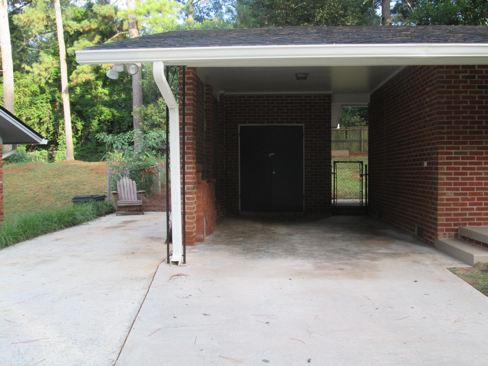 3832 Longview Dr, Atlanta, GA 30341 photo 3