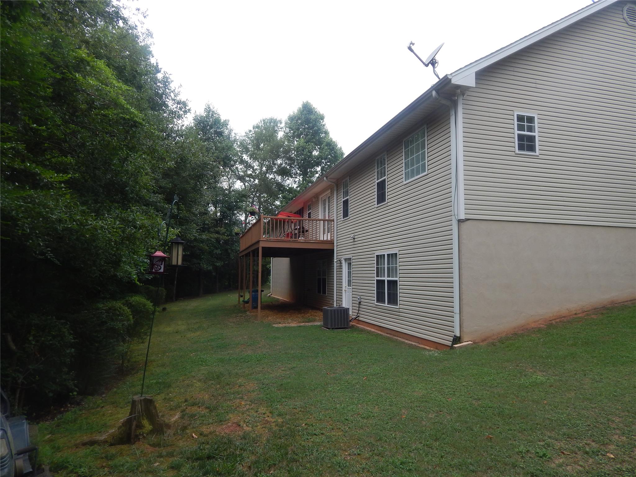 451 Stark St, Commerce, GA 30529 photo 3