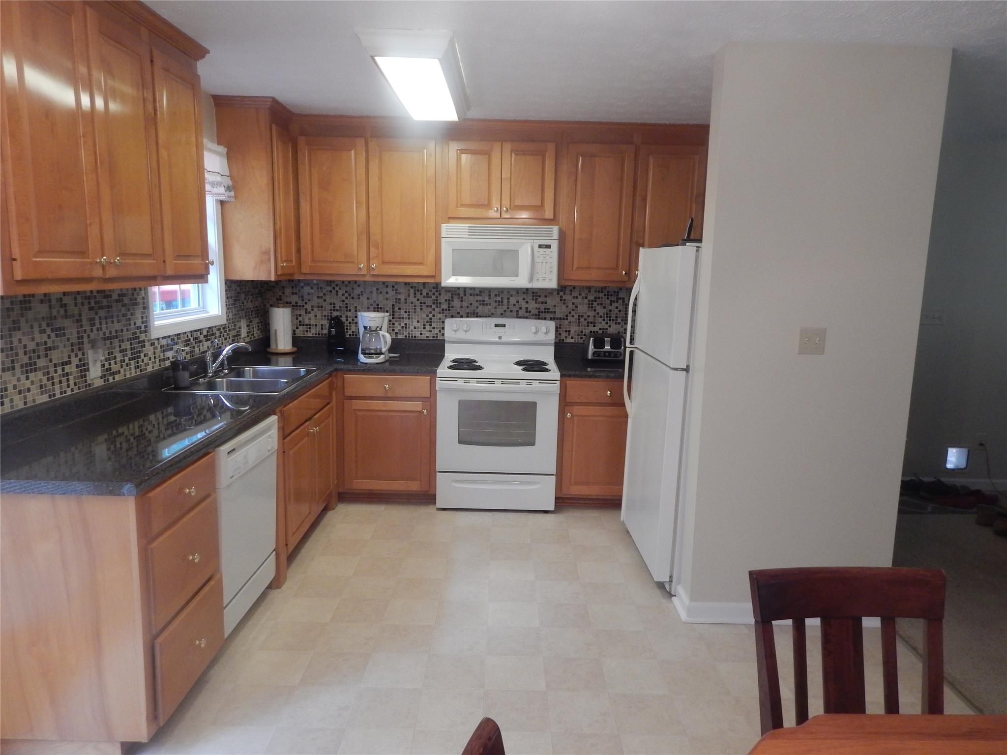 451 Stark St, Commerce, GA 30529 photo 9