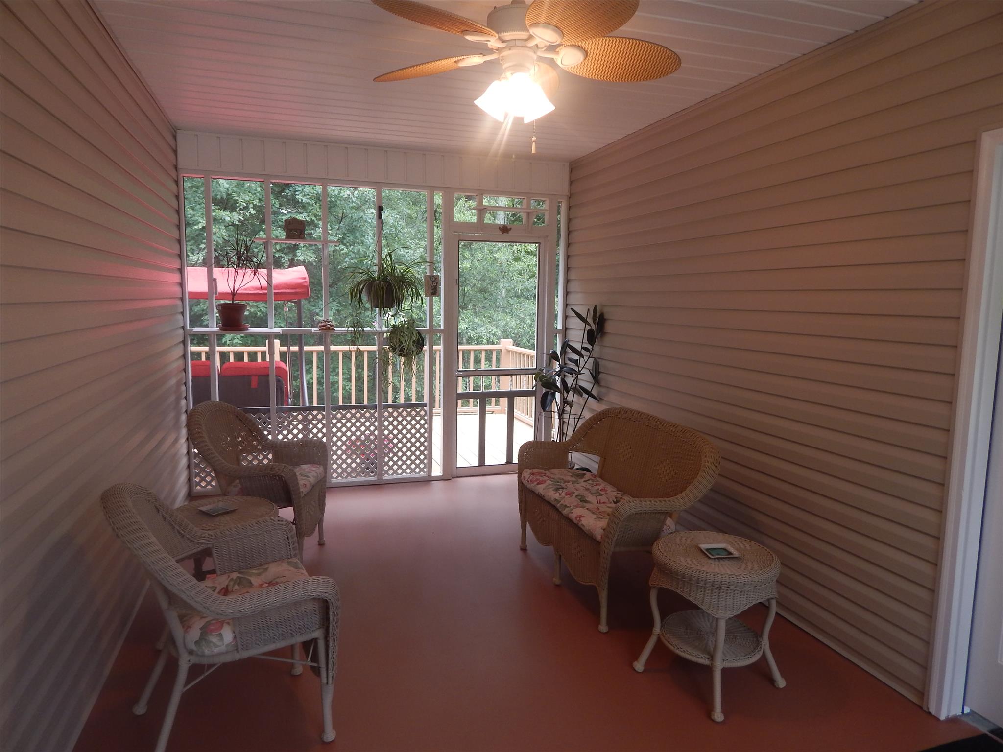 451 Stark St, Commerce, GA 30529 photo 6