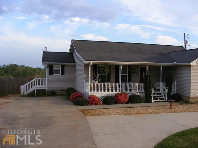 1064 Hayes Rd, Toccoa, GA 30577 photo 2