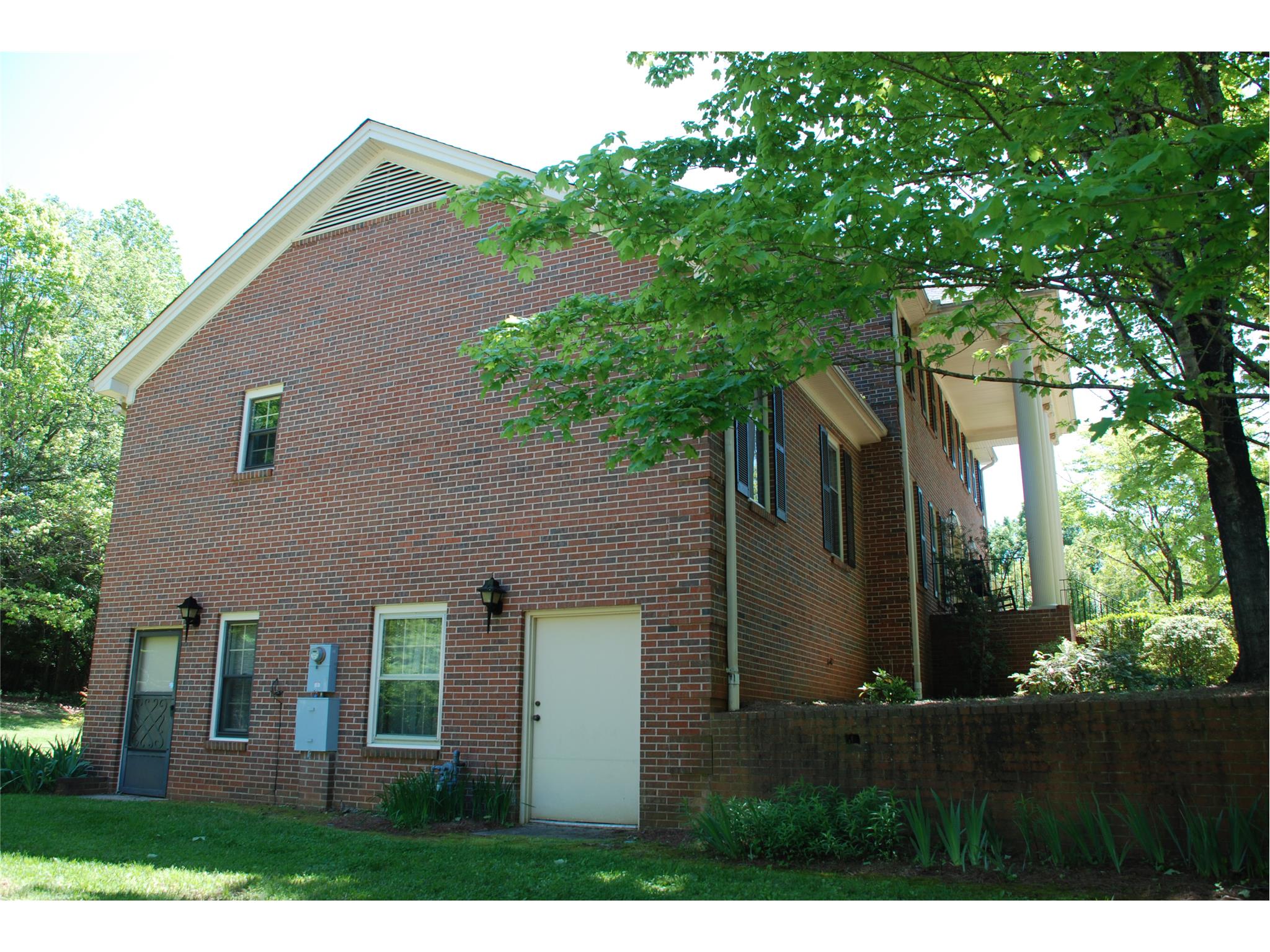 291 Moss Side Dr, Athens, GA 30607 photo 2
