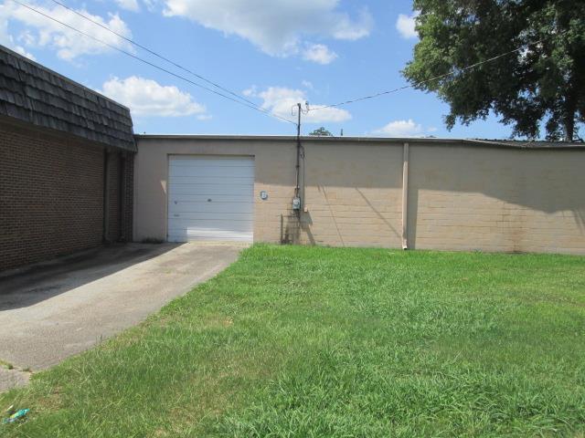 415 W Wall St, Griffin, GA 30223 photo 11