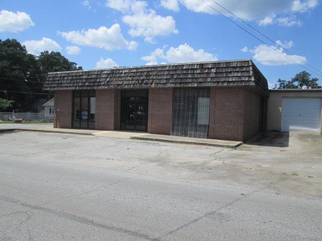 415 W Wall St, Griffin, GA 30223 photo 13