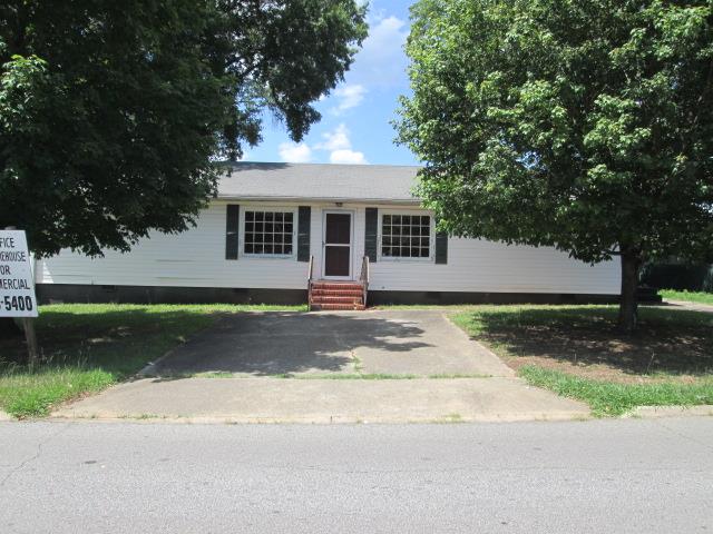 415 W Wall St, Griffin, GA 30223 photo 5