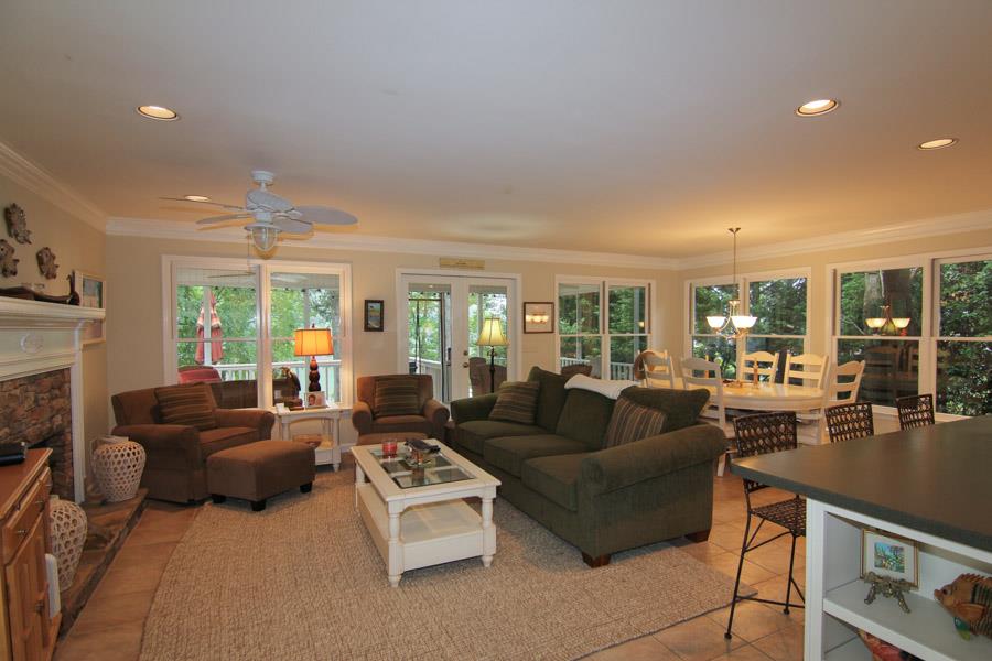 8940 Fields Way, Gainesville, GA 30506 photo 4