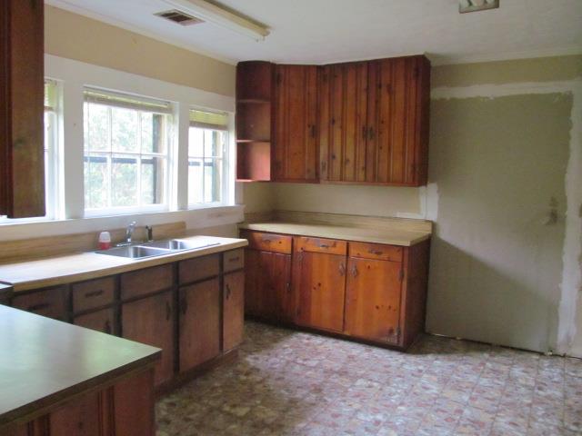 3033 Youngs Mill Rd, Lagrange, GA 30241 photo 3