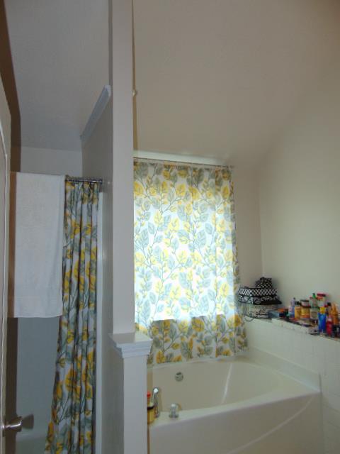 6433 E Meyer Dr, Morrow, GA 30260 photo 14