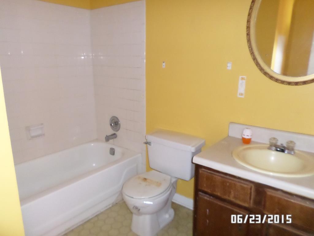 5590 Phillips Dr, Morrow, GA 30260 photo 10