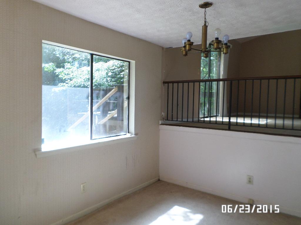 5590 Phillips Dr, Morrow, GA 30260 photo 5