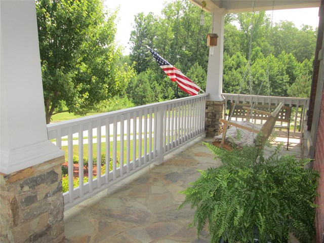 3265 Bluejack Ct, Buford, GA 30519 photo 3