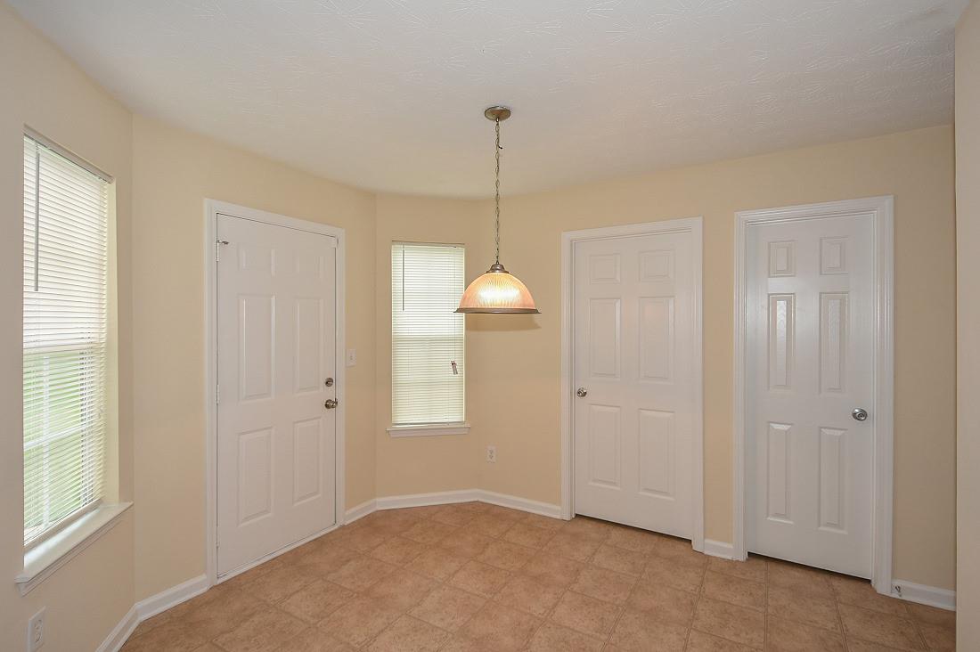 25 Adelaide Dr, Covington, GA 30016 photo 8