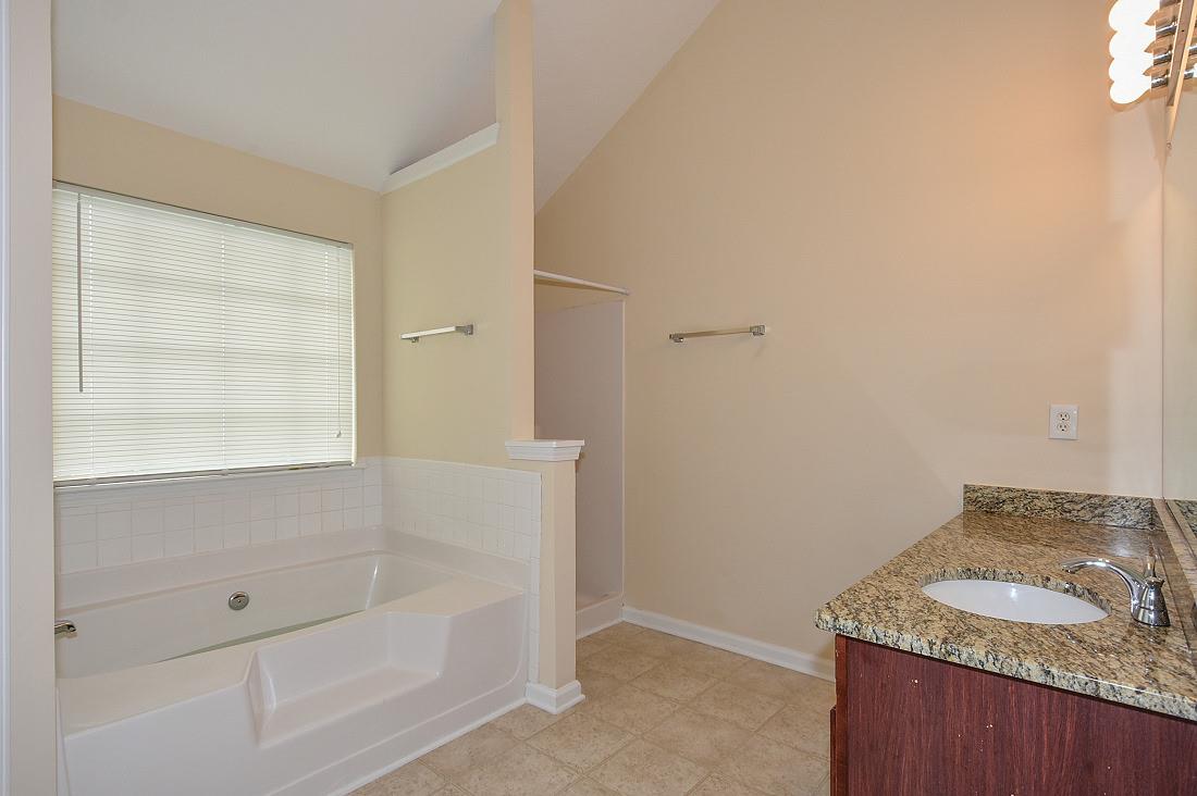 25 Adelaide Dr, Covington, GA 30016 photo 17