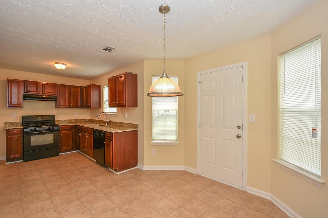 25 Adelaide Dr, Covington, GA 30016 photo 9