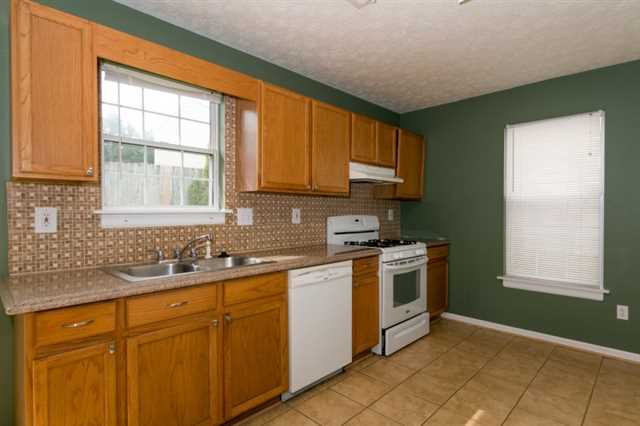 3482 Park Bluff Way, Duluth, GA 30096 photo 11