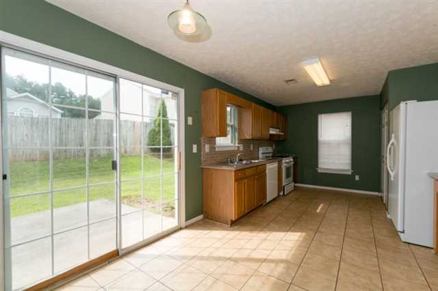 3482 Park Bluff Way, Duluth, GA 30096 photo 9