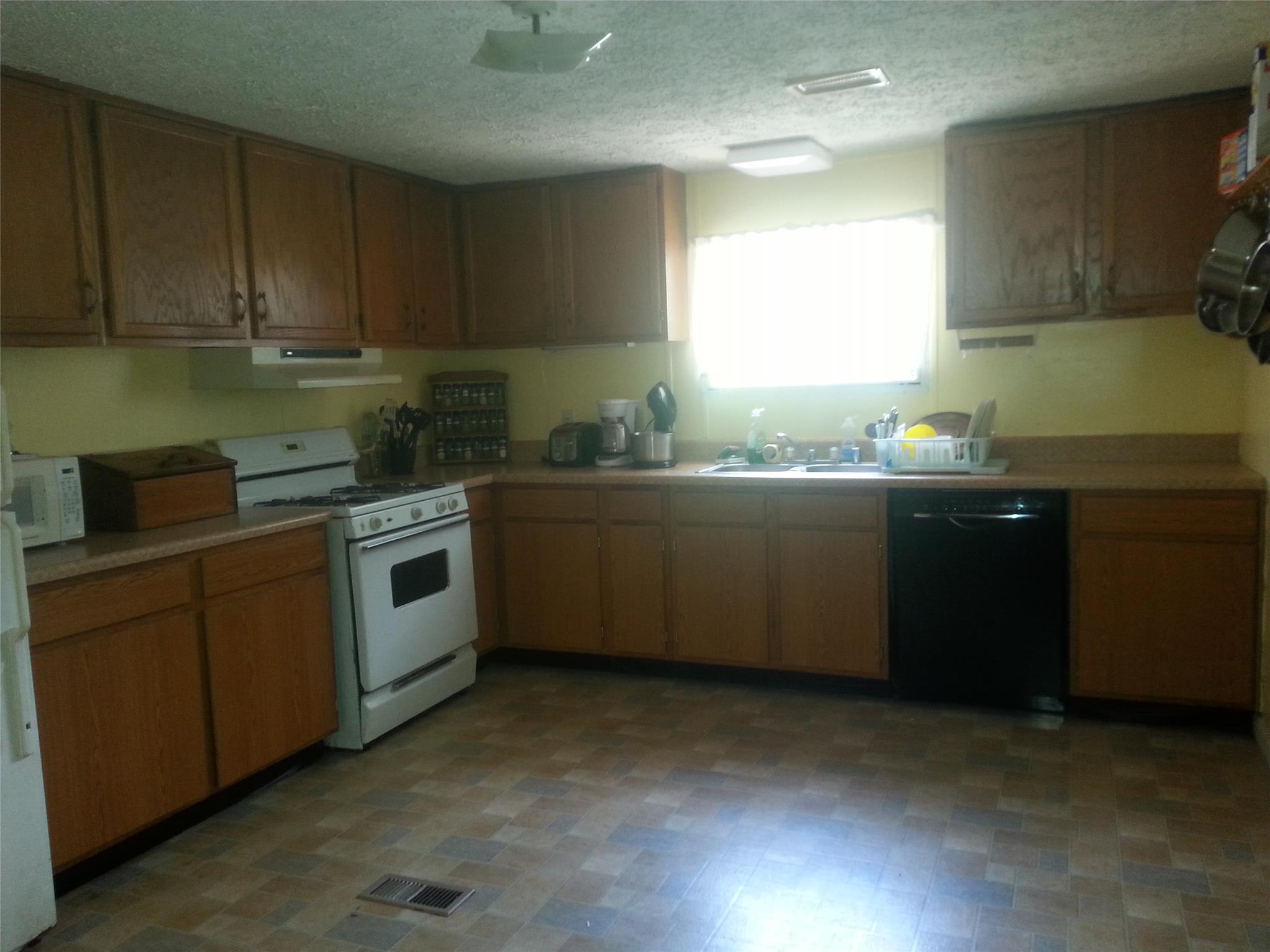 299 Fill Bridge Rd, Jackson, GA 30233 photo 4