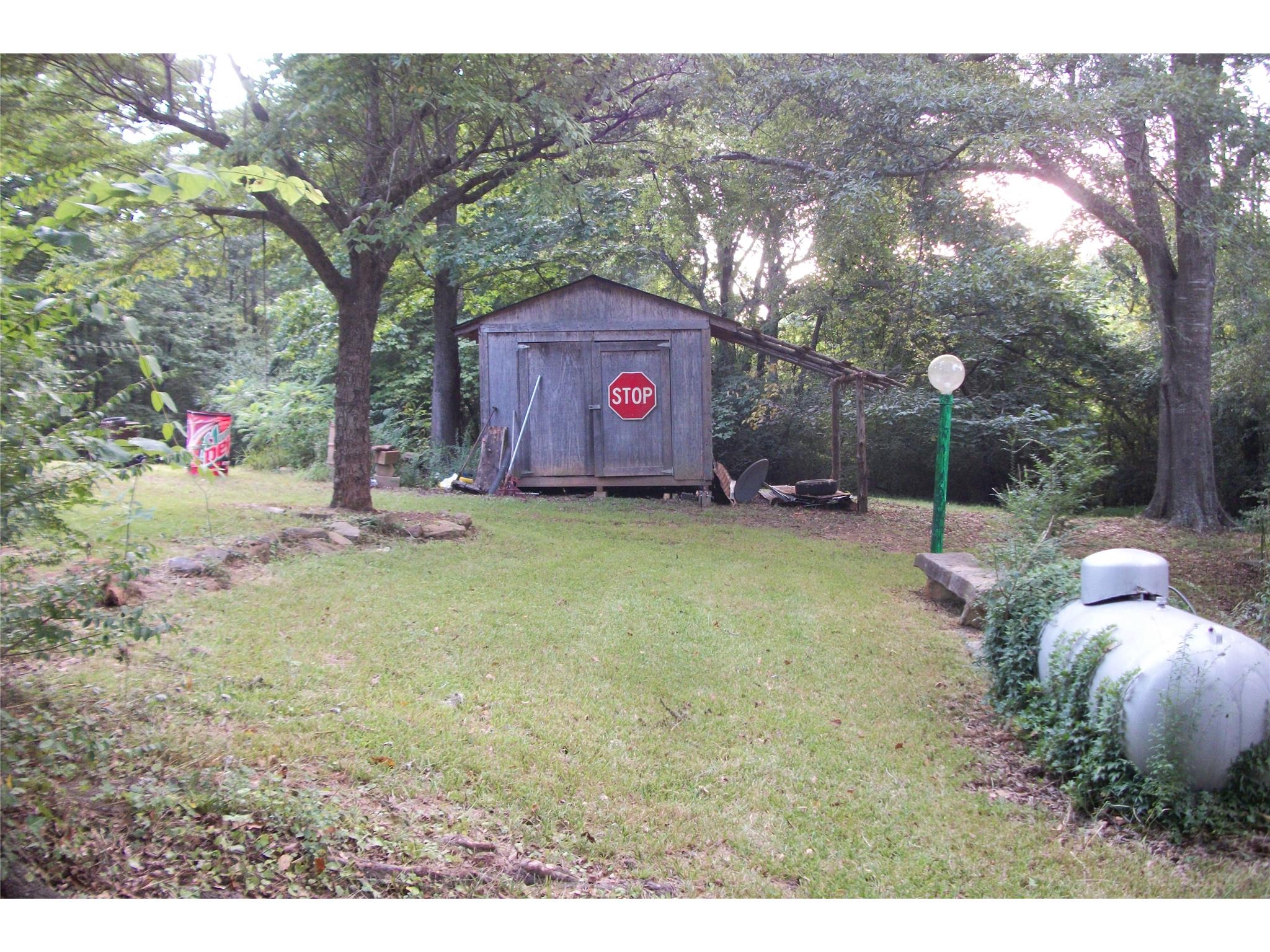 19 Harmony Church Rd, Lagrange, GA 30240 photo 9