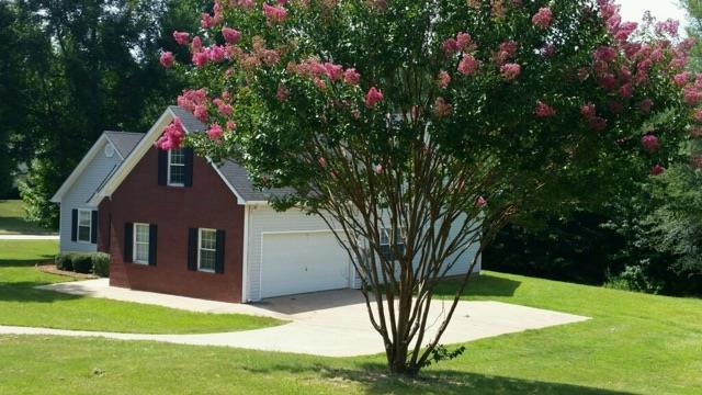 35 Avery Dr, Covington, GA 30016 photo 4
