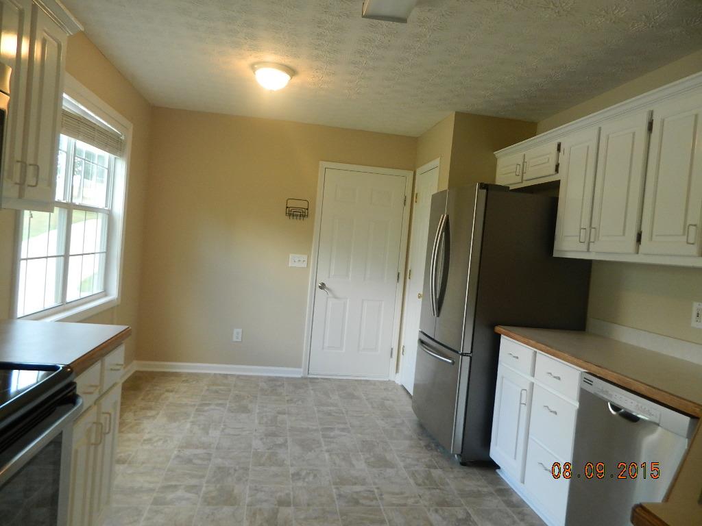 35 Avery Dr, Covington, GA 30016 photo 13