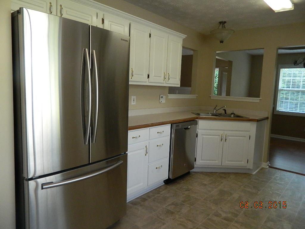 35 Avery Dr, Covington, GA 30016 photo 10