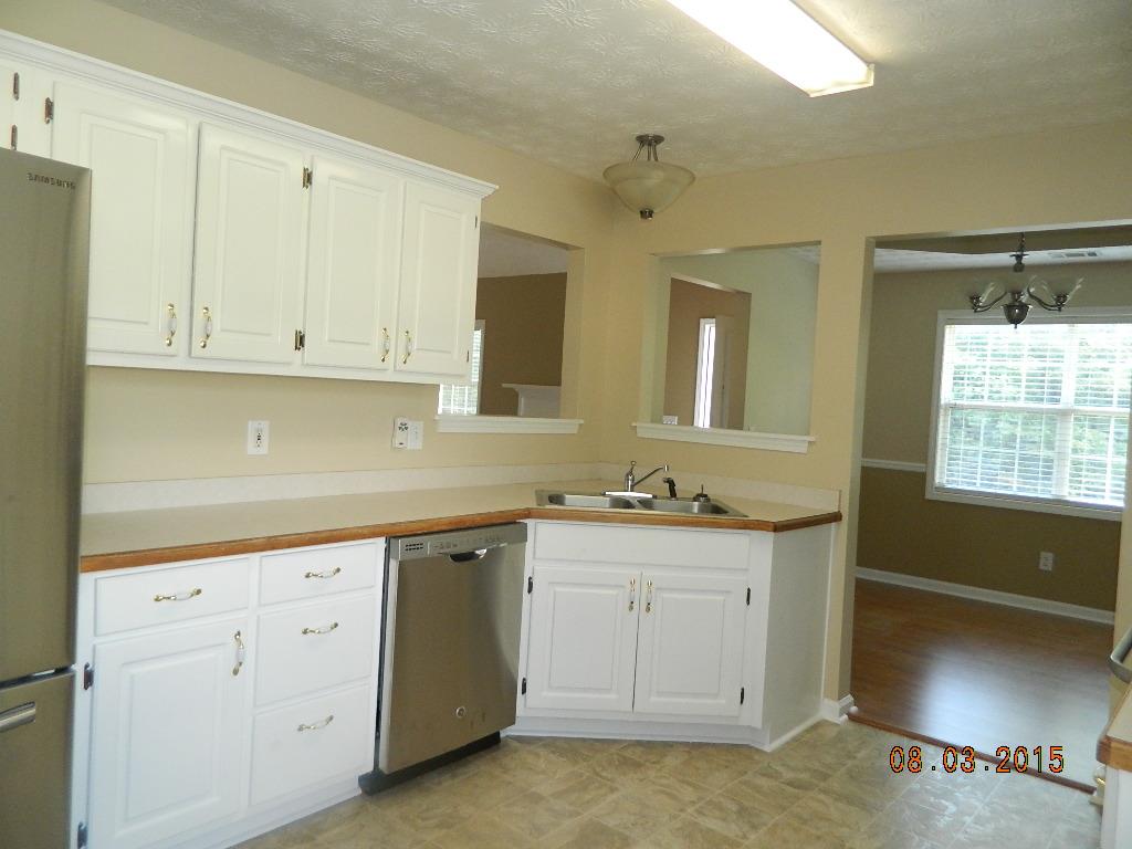 35 Avery Dr, Covington, GA 30016 photo 11