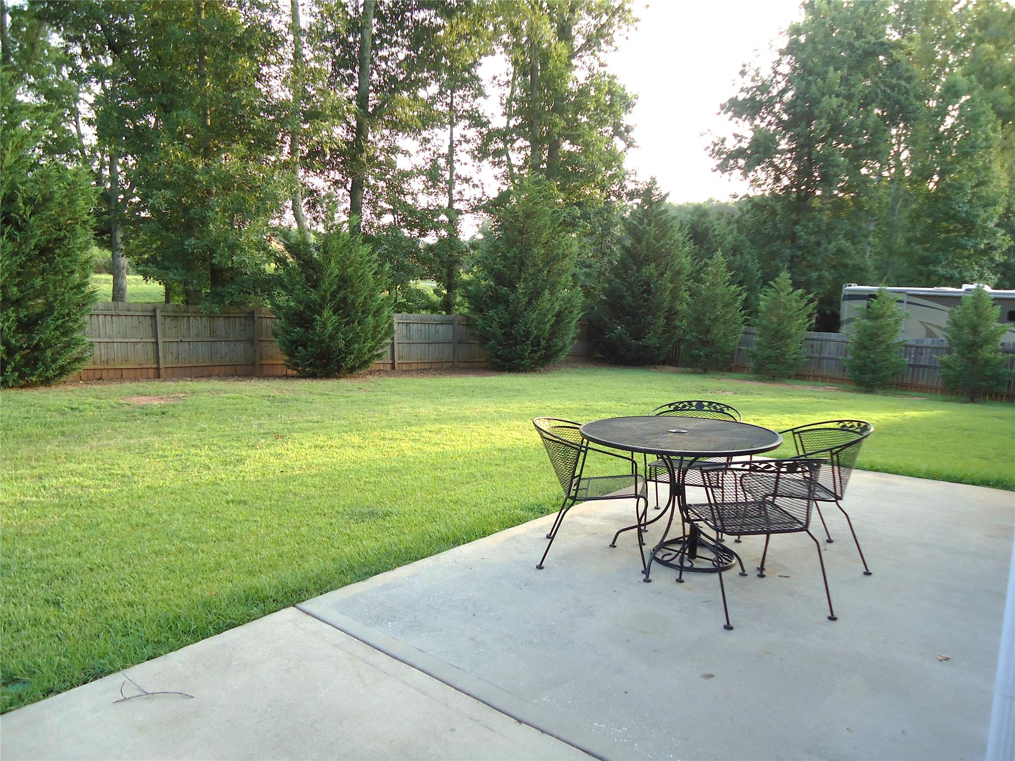 209 Hummingbird Ct, Hampton, GA 30228 photo 18