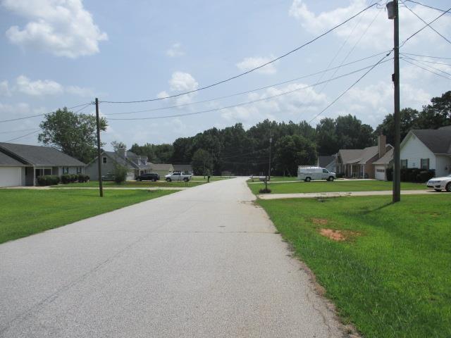 105 White Oak Dr, Covington, GA 30016 photo 2