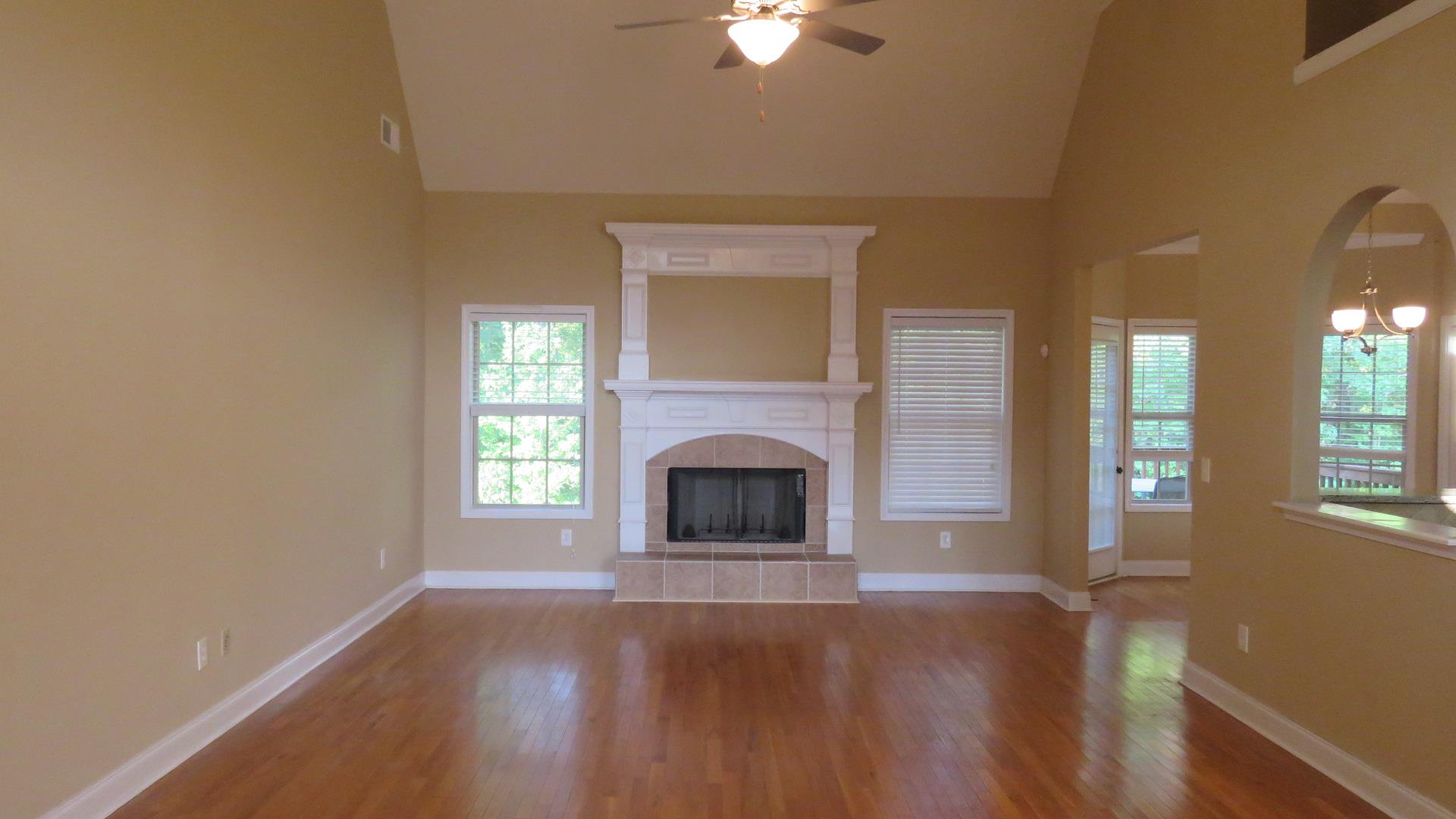 160 Providence Dr, Covington, GA 30016 photo 8