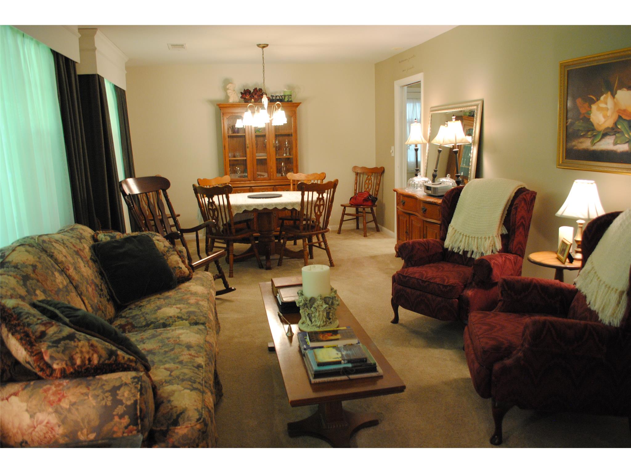 6034 Phillips Dr, Morrow, GA 30260 photo 12