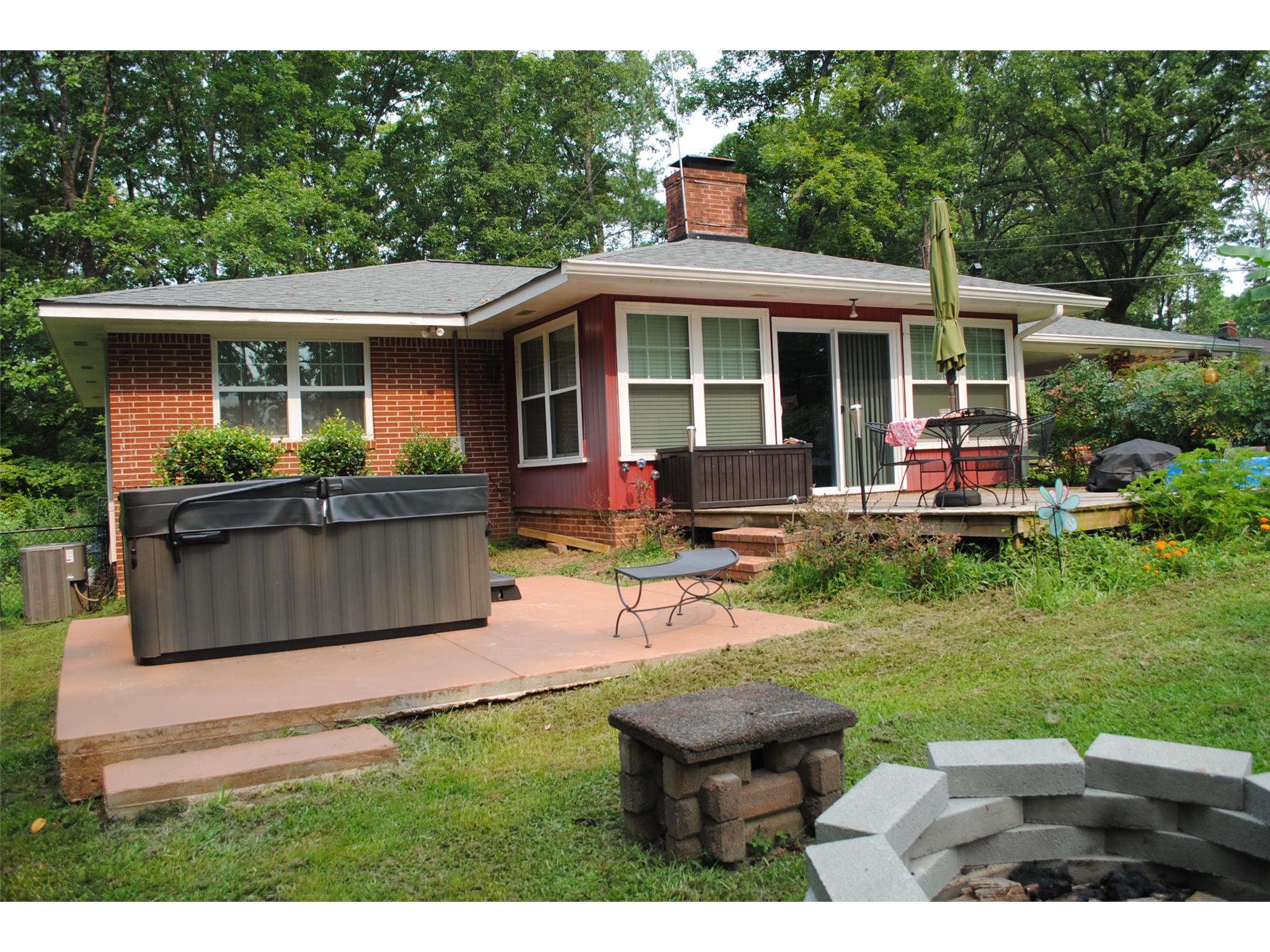 6034 Phillips Dr, Morrow, GA 30260 photo 14