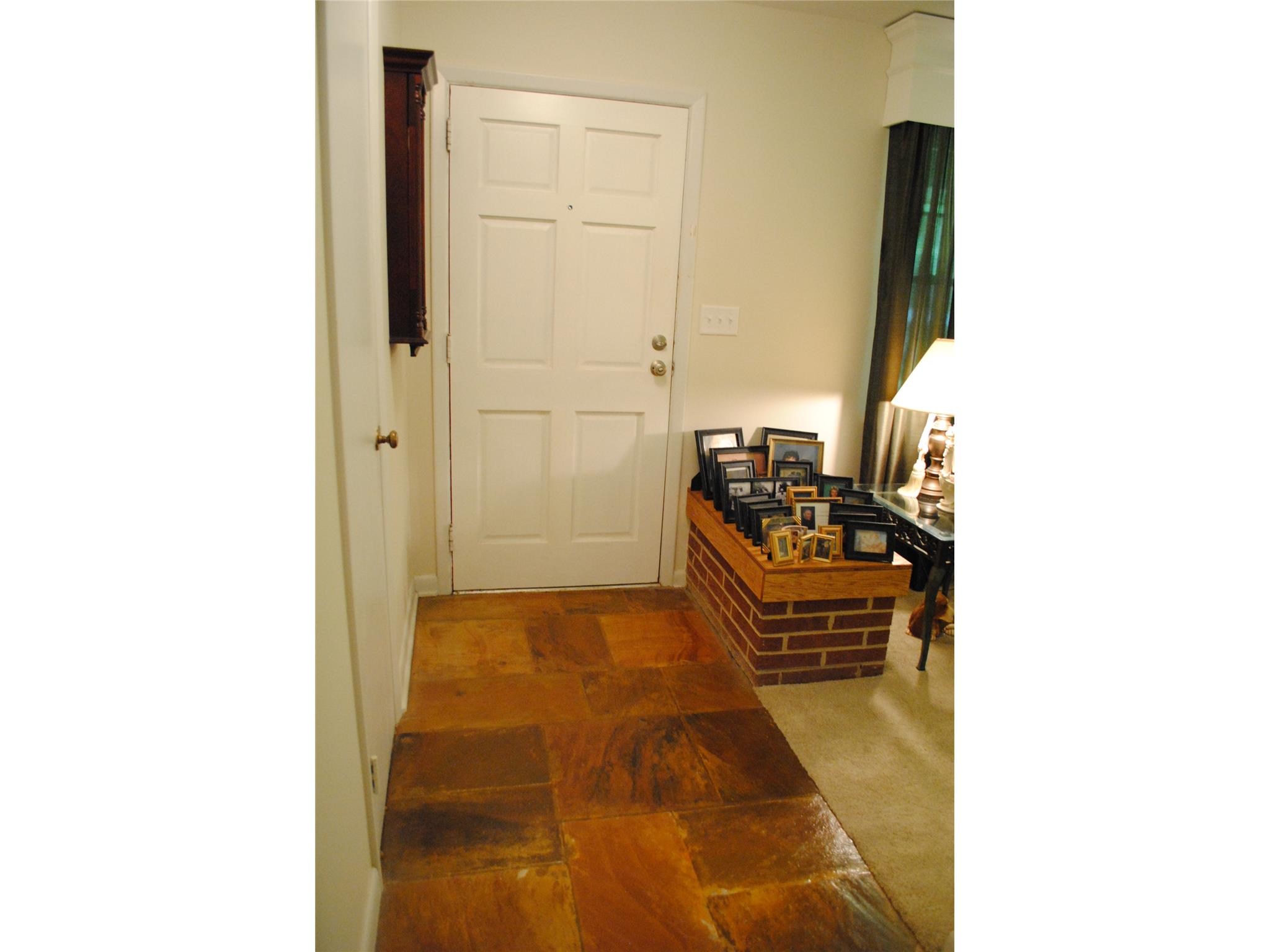 6034 Phillips Dr, Morrow, GA 30260 photo 2