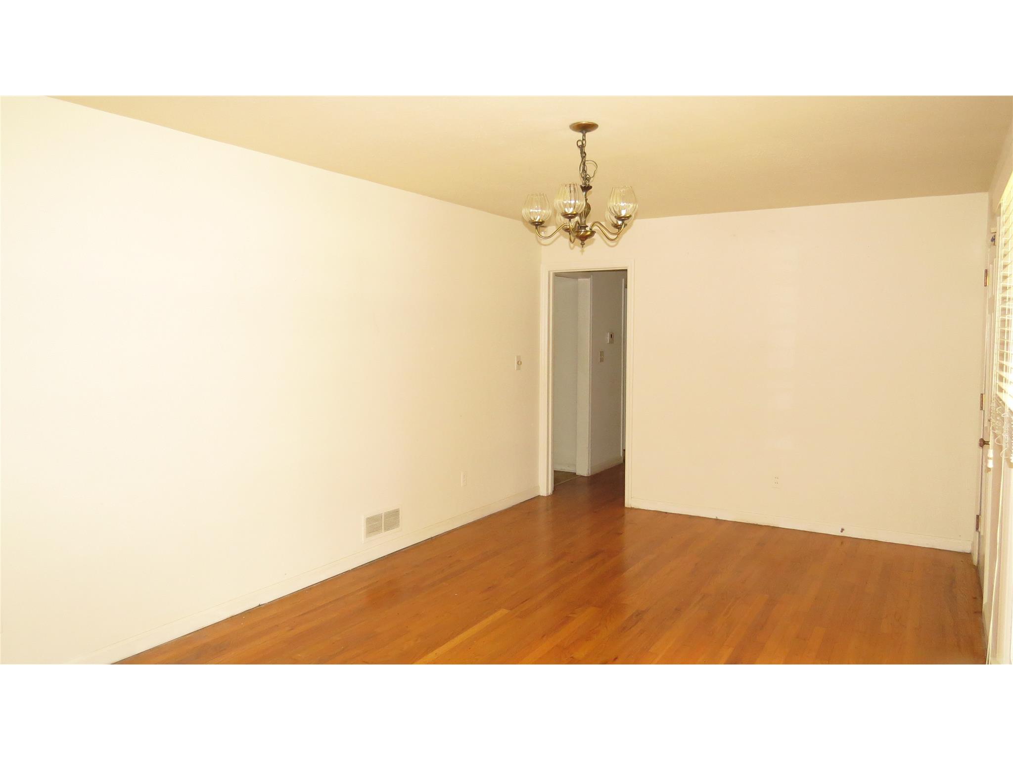 501 Freeman St, Jackson, GA 30233 photo 10
