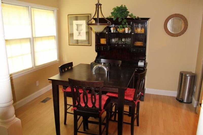 208 Merry Brook Dr, Lagrange, GA 30241 photo 5