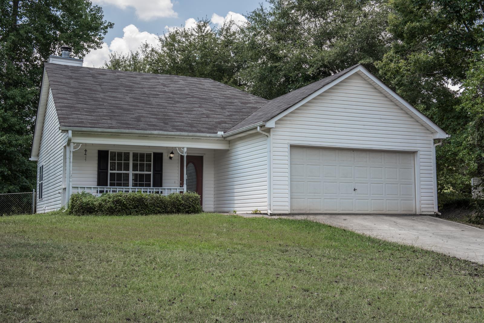450 Mountainview Dr, Covington, GA 30016 photo 1