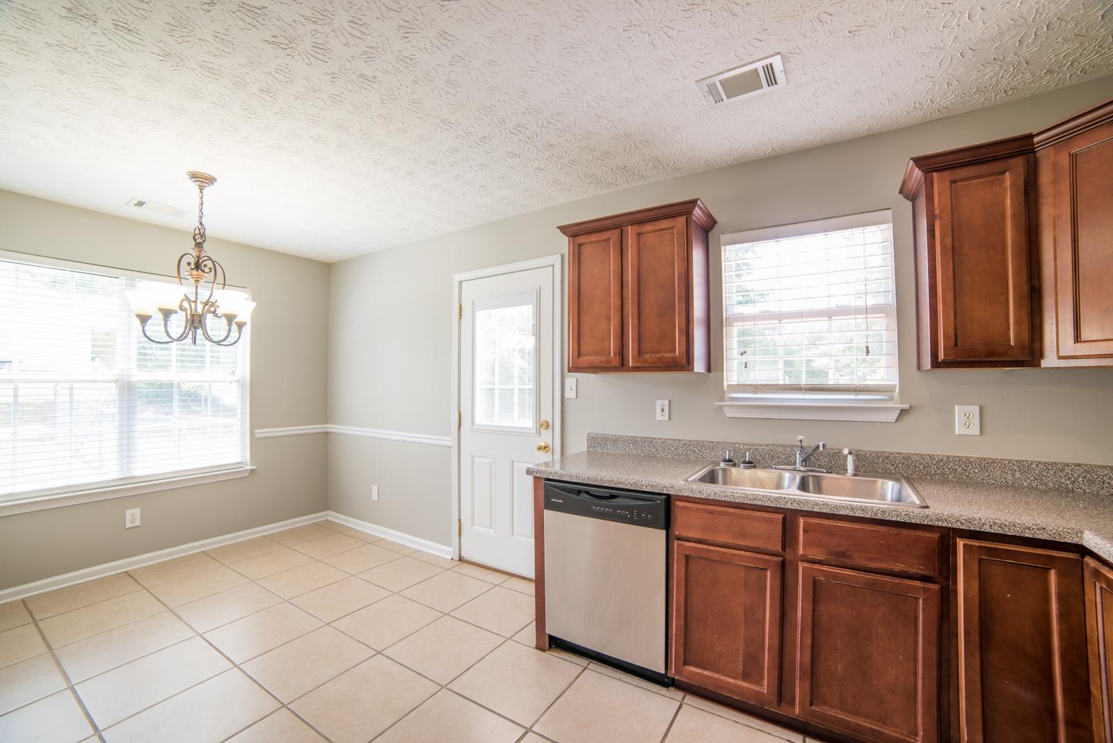 450 Mountainview Dr, Covington, GA 30016 photo 17