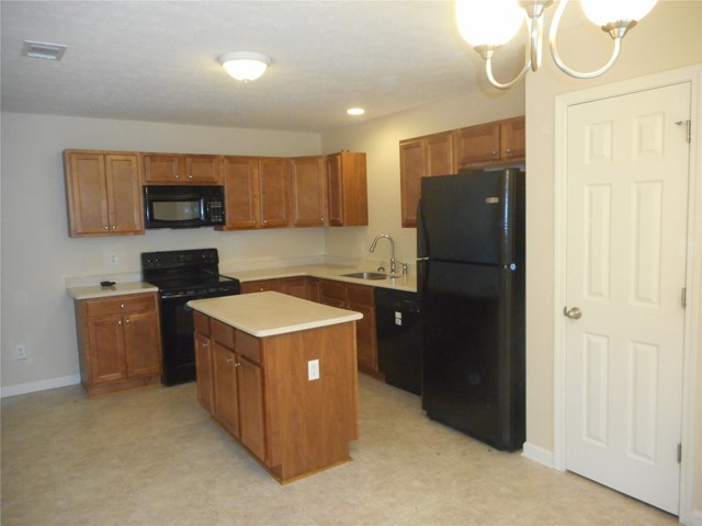 480 S Page St, Lagrange, GA 30241 photo 6