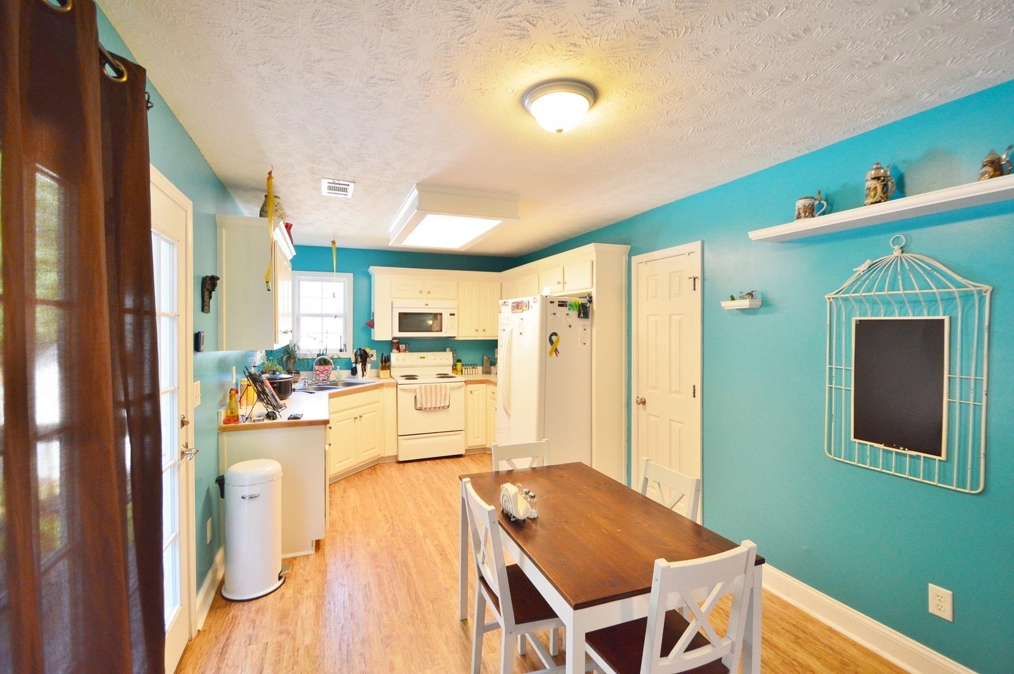 557 Kristin Ln, Winder, GA 30680 photo 8