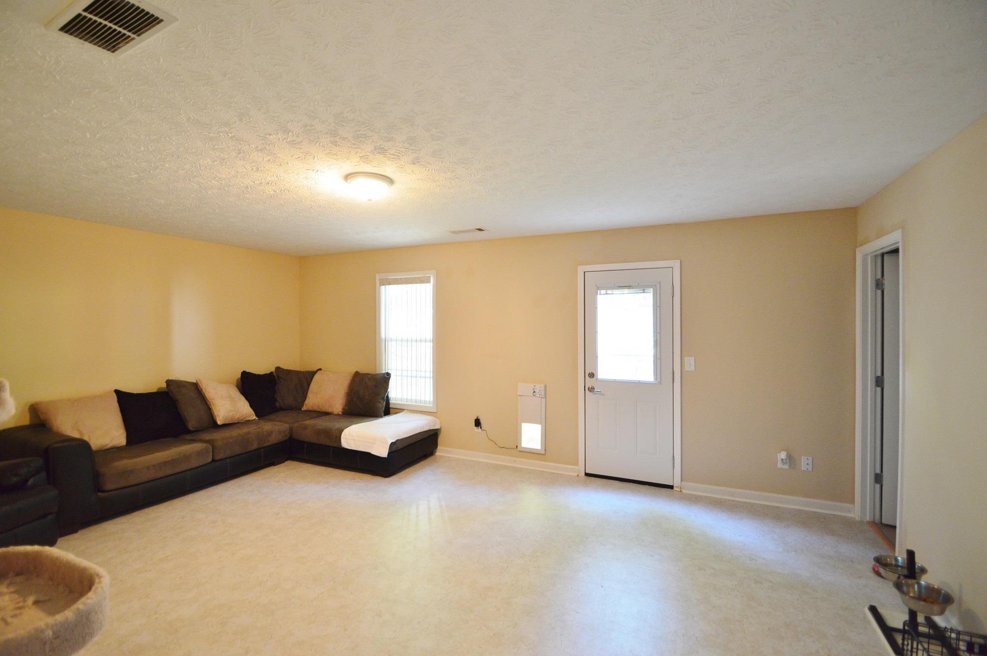 557 Kristin Ln, Winder, GA 30680 photo 19