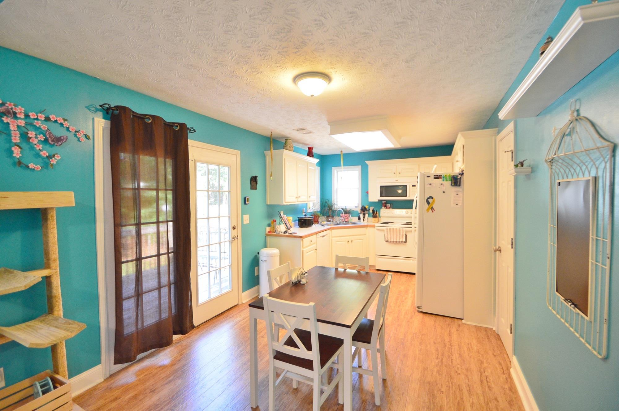 557 Kristin Ln, Winder, GA 30680 photo 7